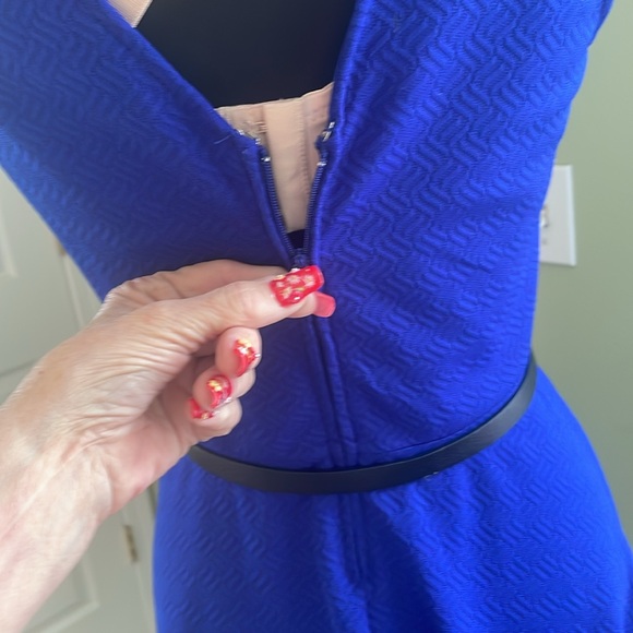 City Triangles Blue Peplum Fit and Flare Mini Dress Size 7, zip back, belted. - Picture 5 of 6